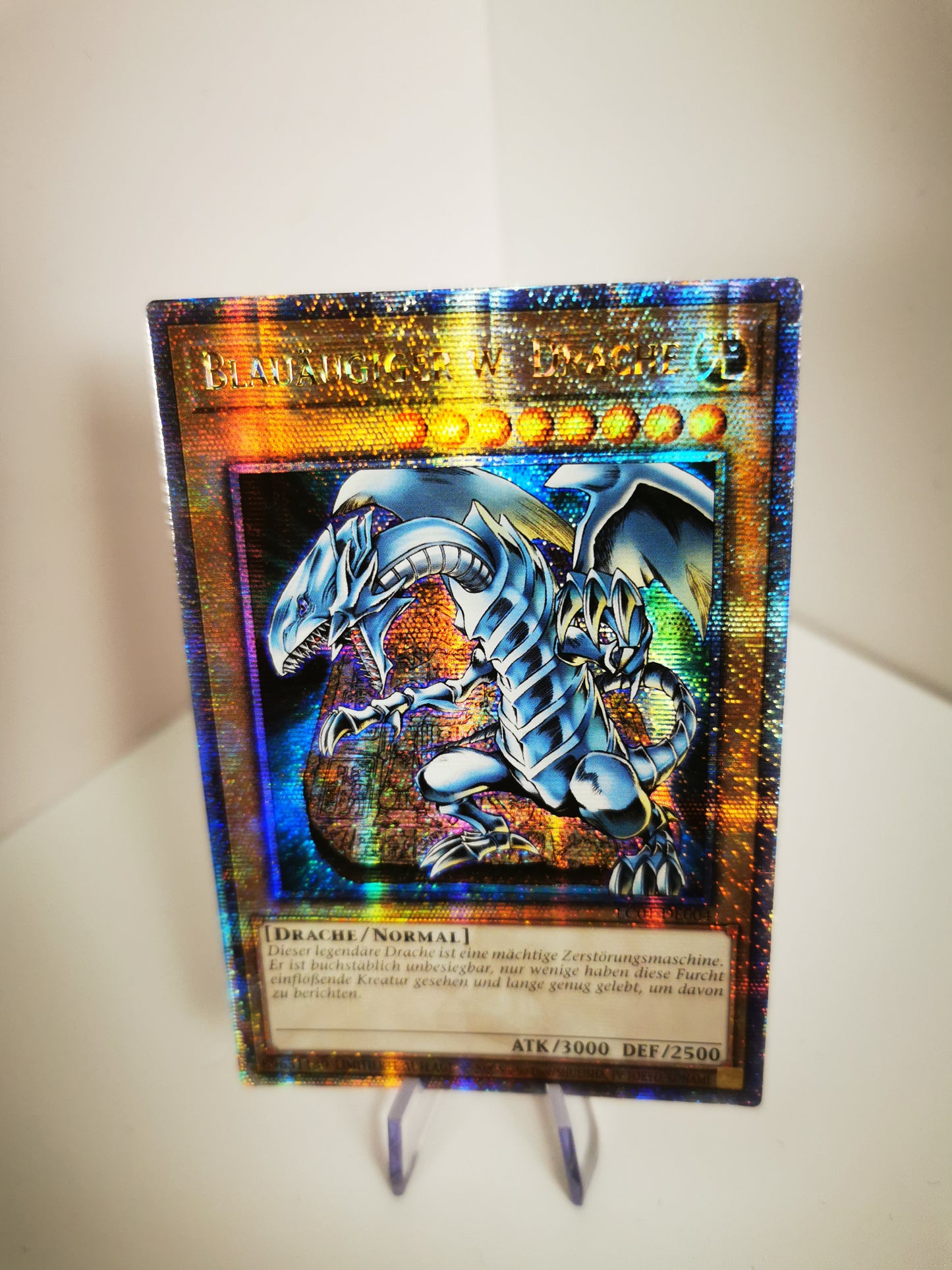 QCSR - Blauäugiger Weißer Drache - Ein zeitloser Klassiker im Jubiläums-Glanz