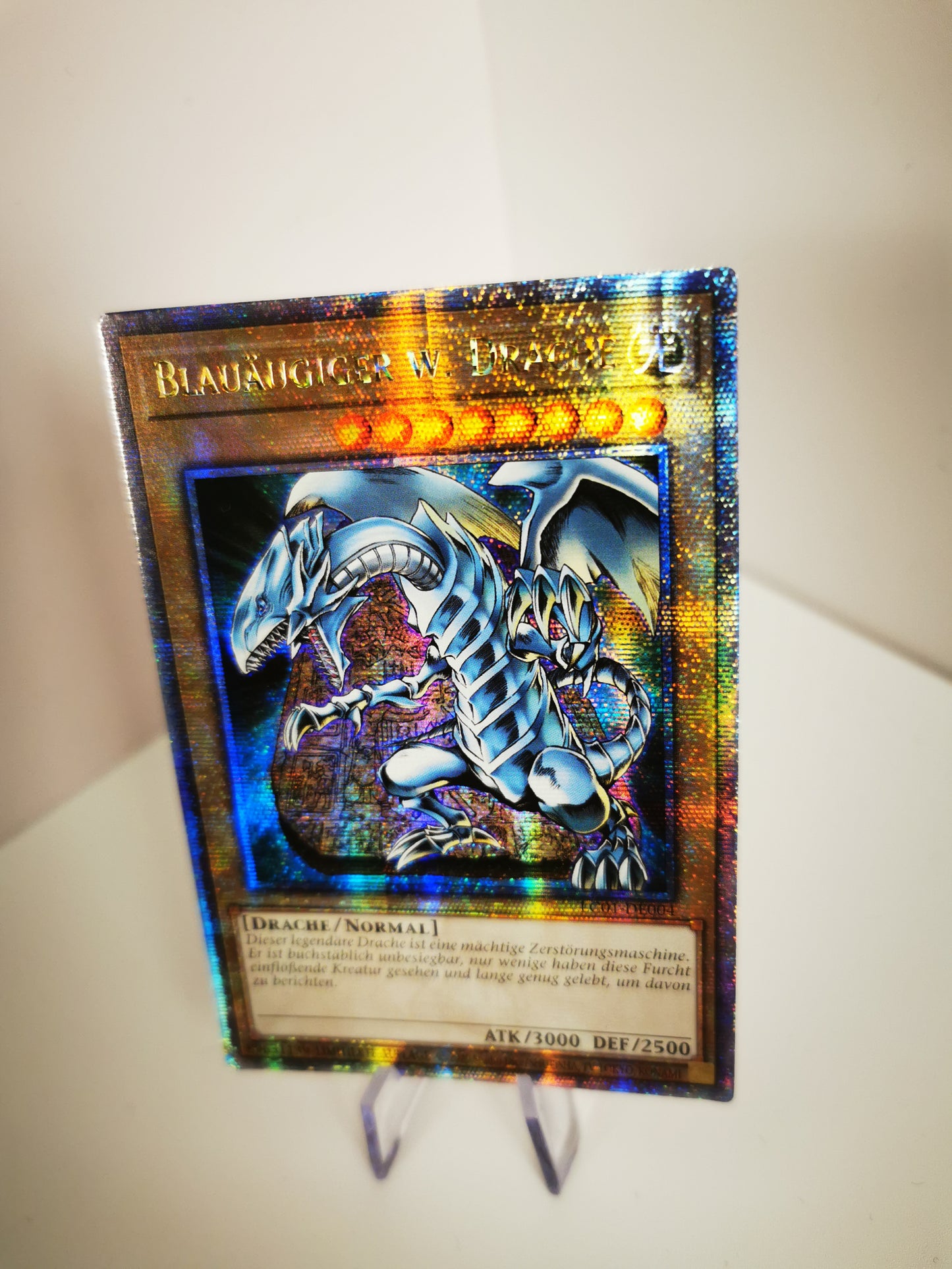 QCSR - Blauäugiger Weißer Drache - Ein zeitloser Klassiker im Jubiläums-Glanz