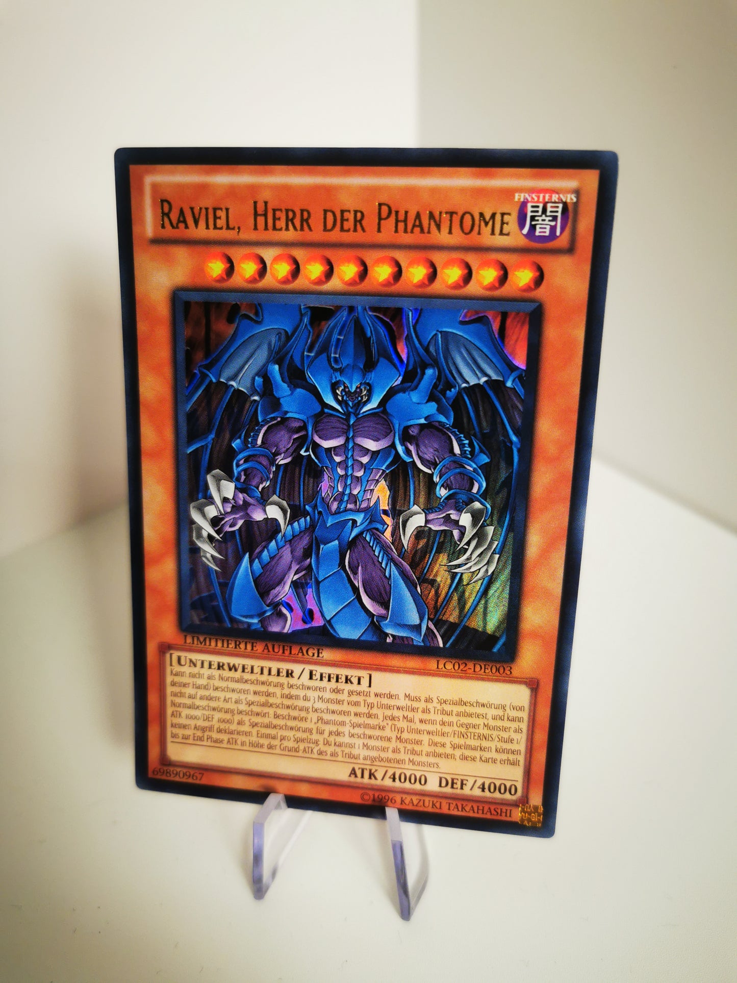 Die Ankunft der Finsternis: Das Set der Heiligen Ungeheuer!