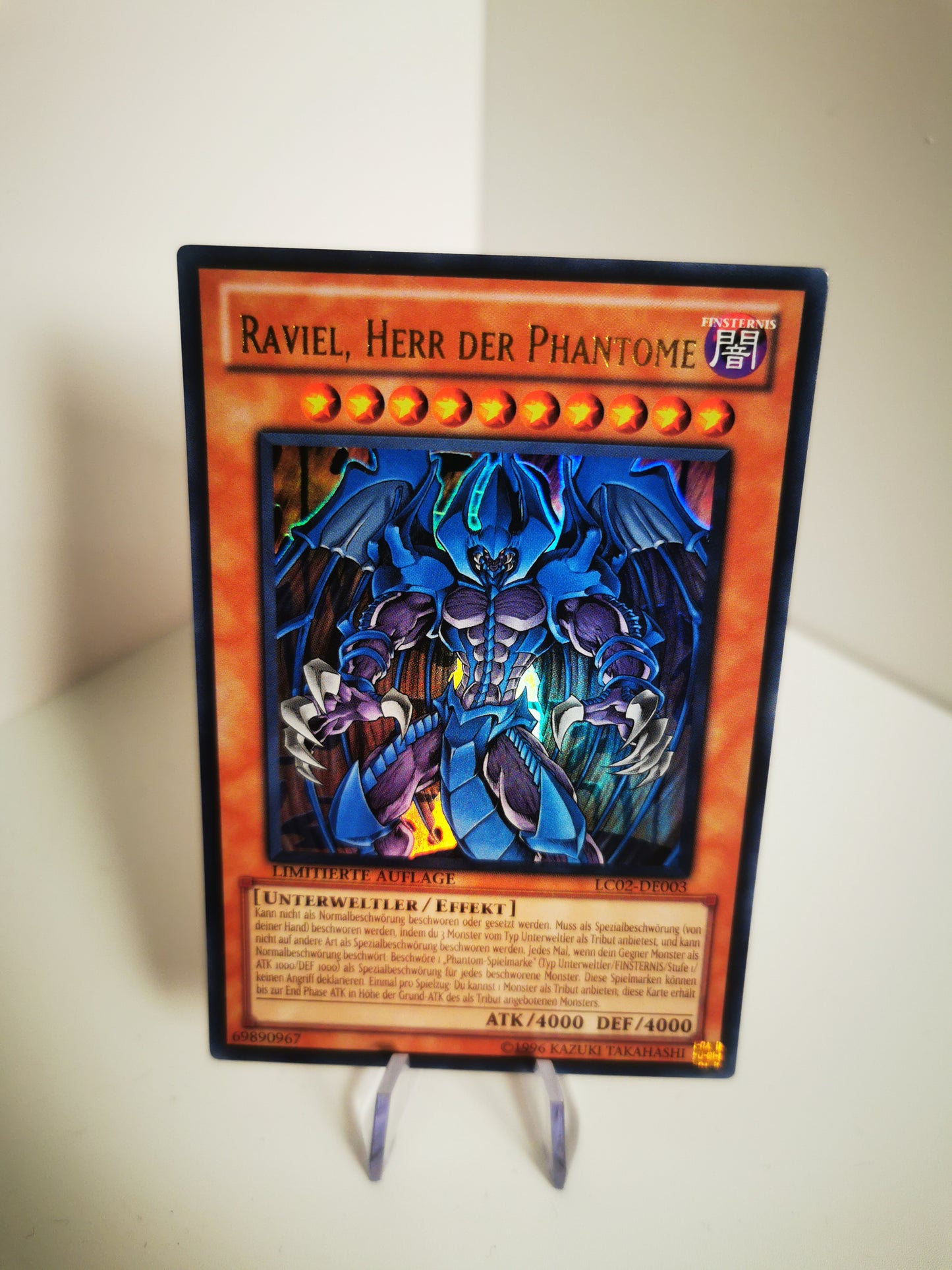 Die Ankunft der Finsternis: Das Set der Heiligen Ungeheuer!