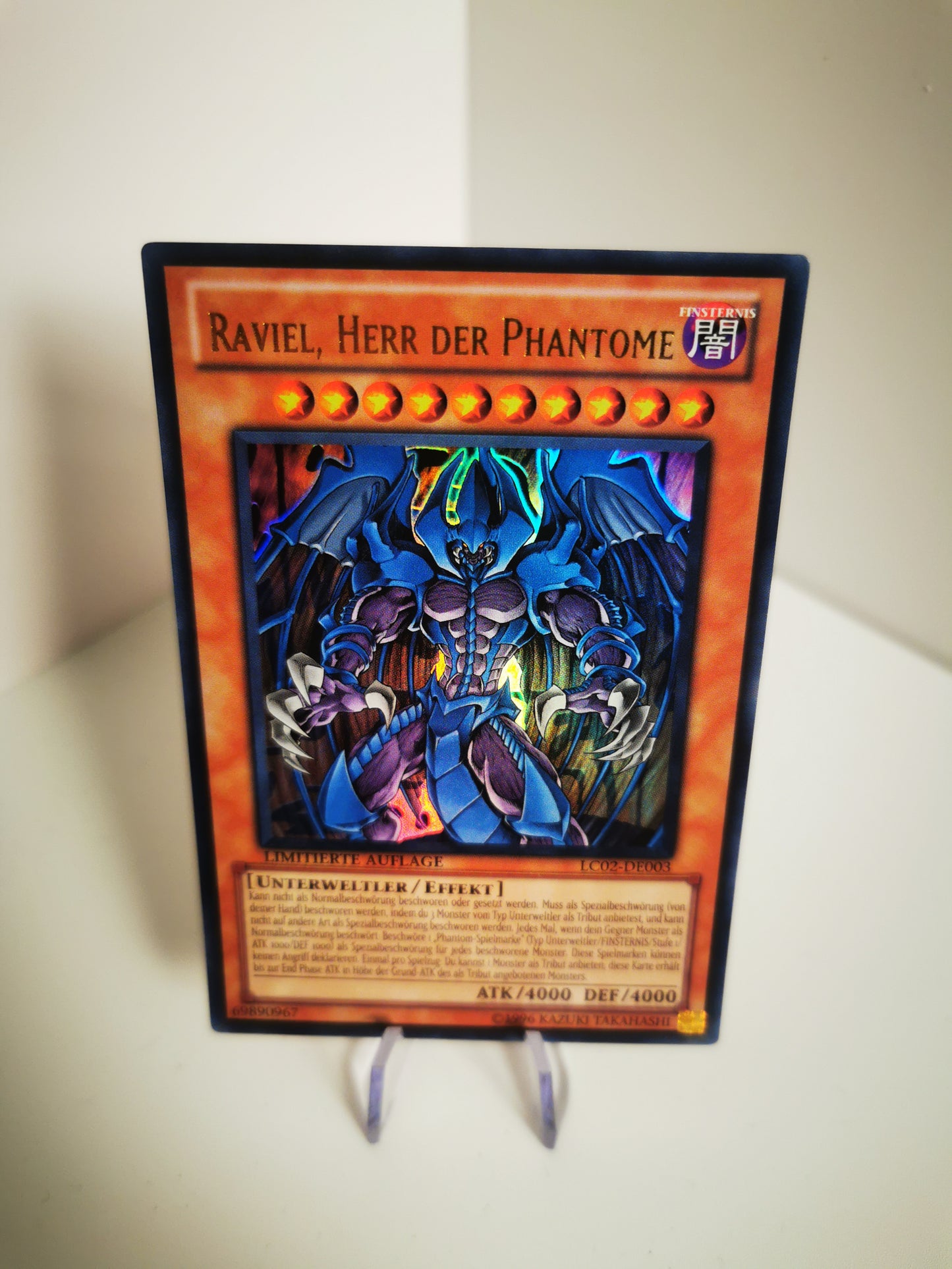 Die Ankunft der Finsternis: Das Set der Heiligen Ungeheuer!